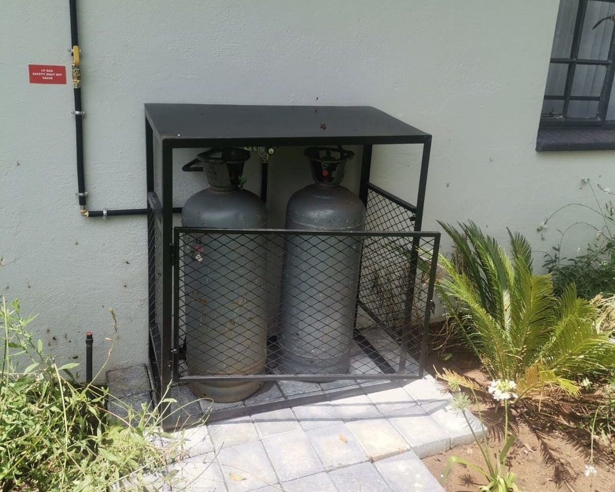 gas cylinder exchange