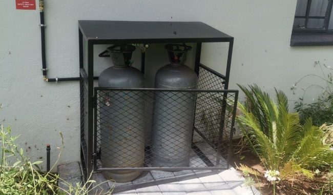 gas cylinder exchange